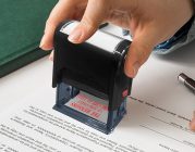 Khắc dấu tên giá rẻ tại Giồng Riềng